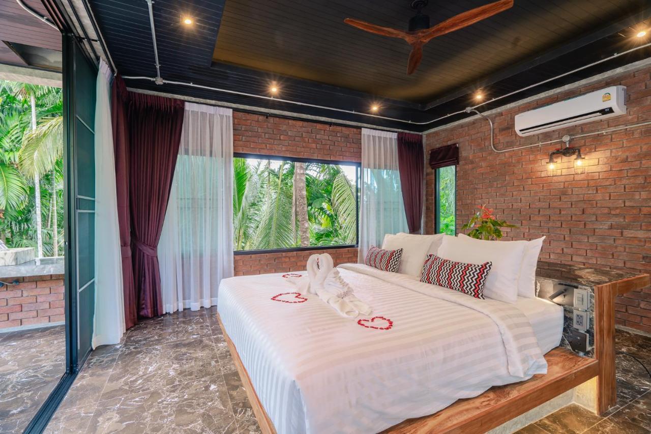 Grandfather Khaolak Resort カオラック エクステリア 写真