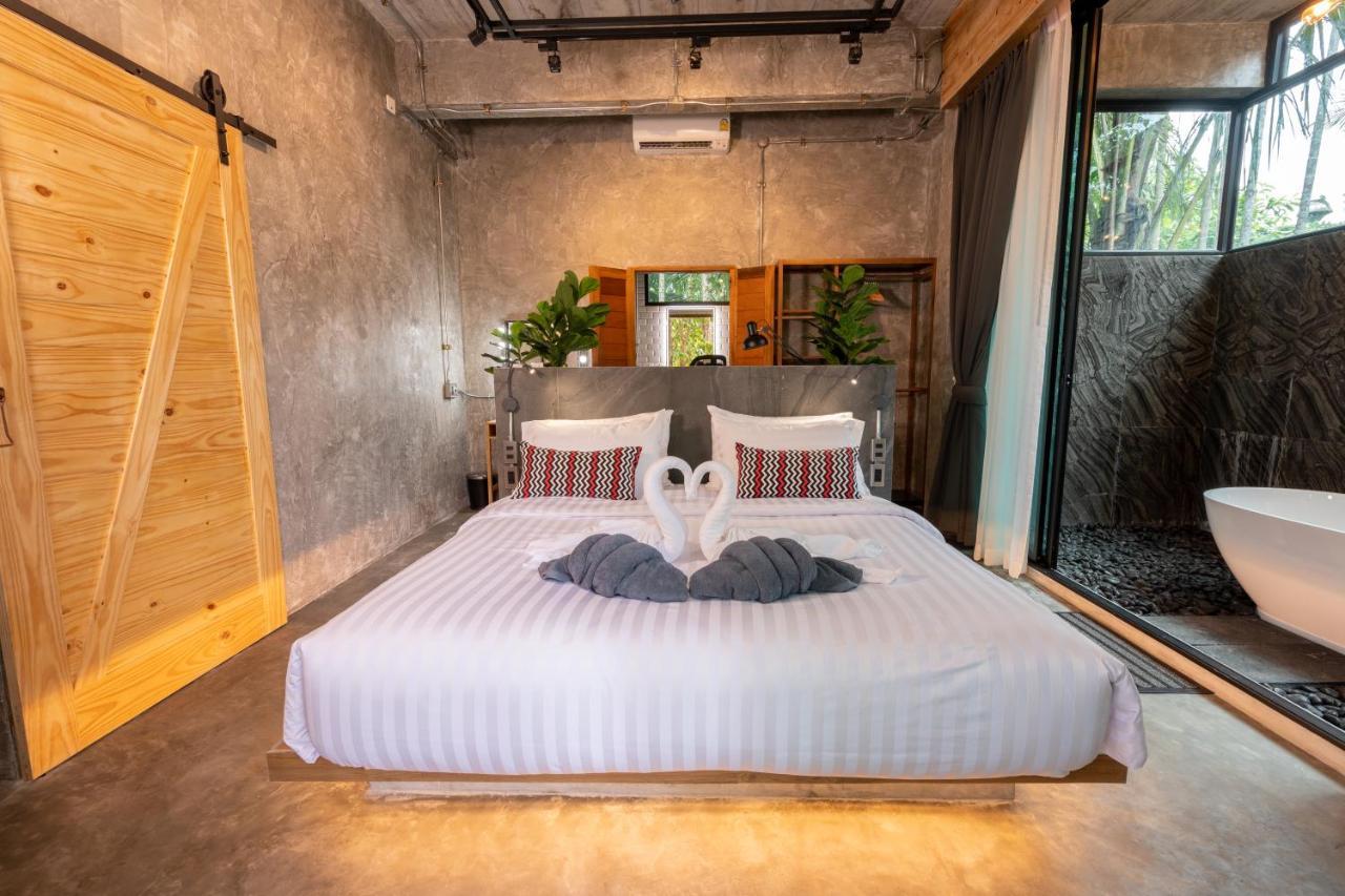 Grandfather Khaolak Resort カオラック エクステリア 写真