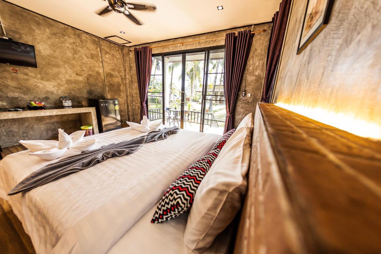 Grandfather Khaolak Resort カオラック エクステリア 写真
